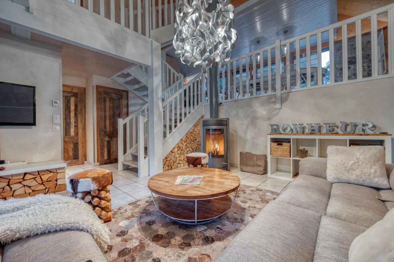 Le Chalet Des Eaux - Thermes - Ski Revel  Luaran gambar